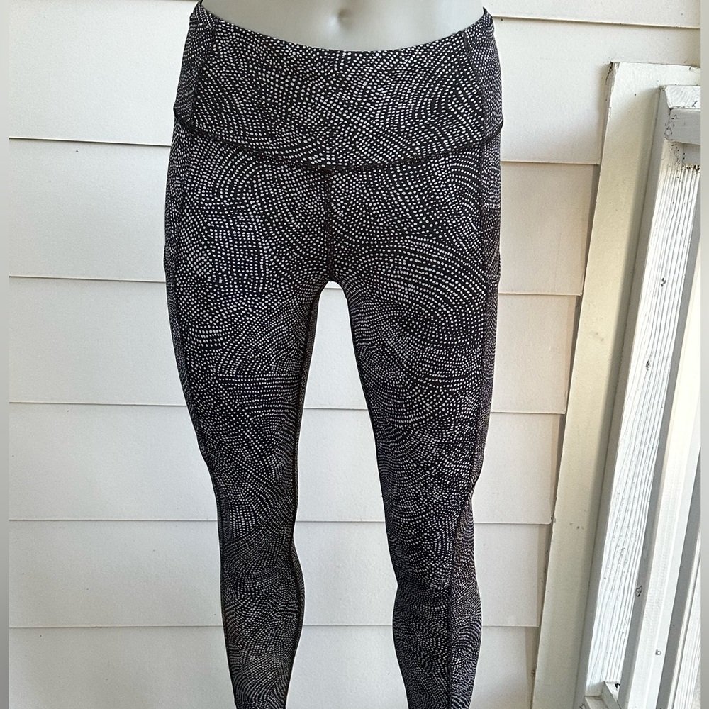 Lululemon fast and free leggings size 6